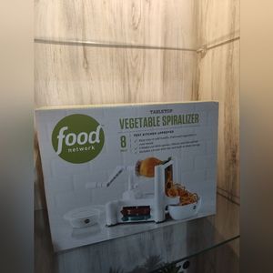 BRAND NEW FOOD NETWORK TABLETOP Vegetable Spiralizer 8 PIECE SET